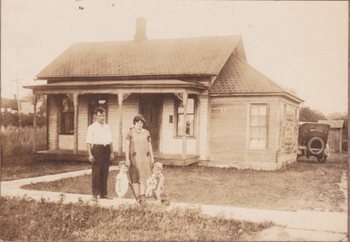 Carl-and-Elva-with-Carl-Jr-and-Bob