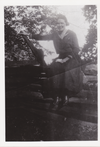 Elva-Marie-Miller-Age-16-1918