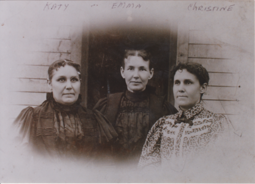 Katherine Hoeszle "Hasley" and Daughters
