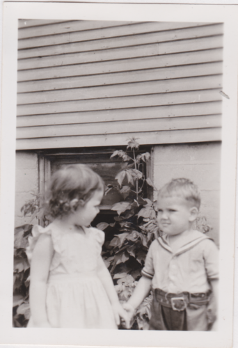 Marcia-and-Ronny-Hochradel-July-4-1947